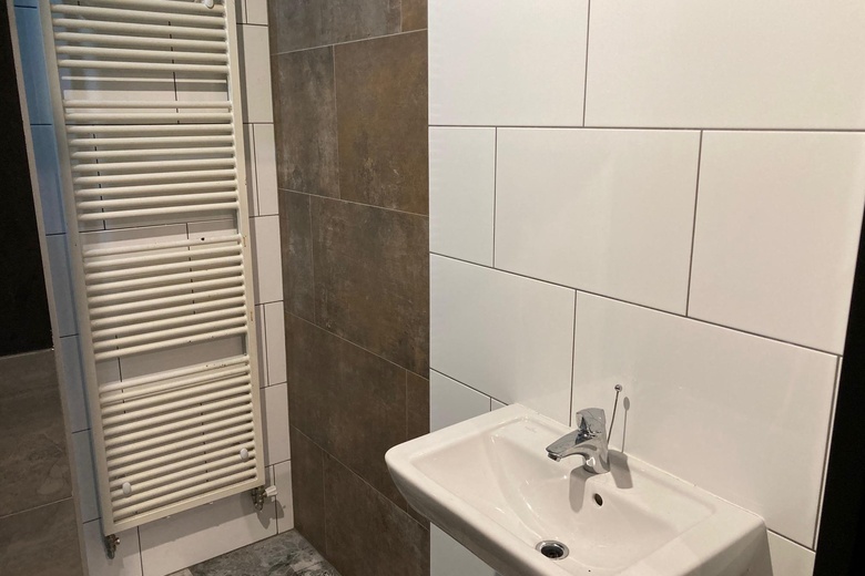 BedrijfsruimteaanDiepenhorstlaan 9 - 11<br/> inRijswijk