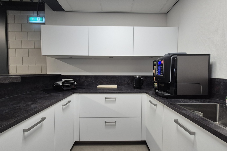 Bedrijfsruimte Sliedrecht - Lelystraat 29 b - Foto 13