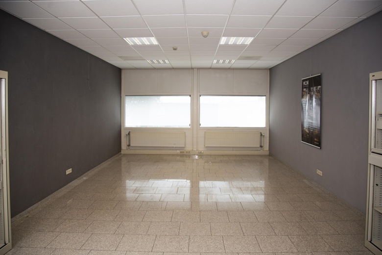 BedrijfsruimteaanEdisonstraat 27<br/> inTiel