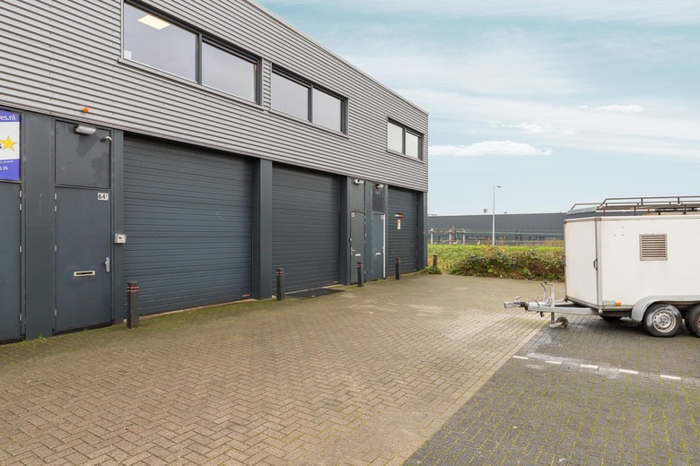 BedrijfsruimteaanGerrit Bolkade 64 f<br/> inZaandam