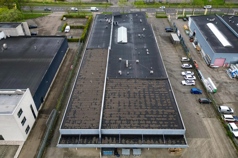 BedrijfsruimteaanDr. Nolenslaan 136<br/> inSittard