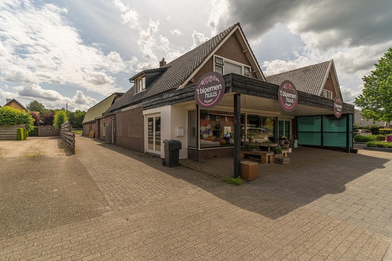 BedrijfsruimteaanStaverdenseweg 27<br/> inElspeet BedrijfsruimteaanStaverdenseweg 27<br/> inElspeet