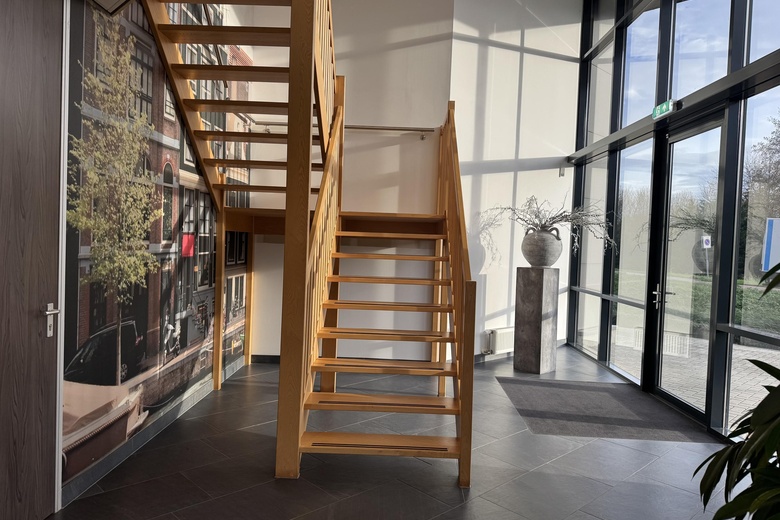 BedrijfsruimteaanRak 24<br/> inWestzaan