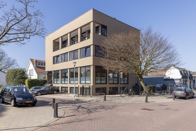 Bekijk foto 2 van Nieuwe Spiegelstraat 18 Bekijk foto 2 van Nieuwe Spiegelstraat 18
