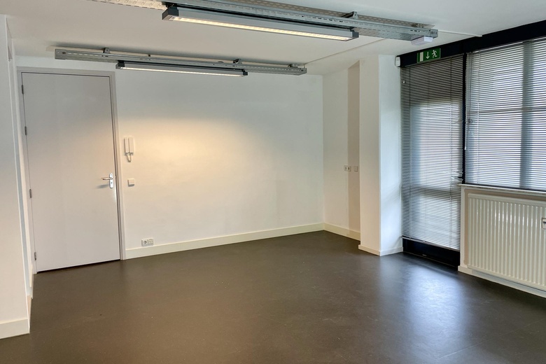 KantoorruimteaanGeldropseweg 286<br/> inEindhoven KantoorruimteaanGeldropseweg 286<br/> inEindhoven