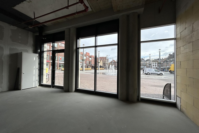 WinkelruimteaanStatenplein 125<br/> inDordrecht WinkelruimteaanStatenplein 125<br/> inDordrecht