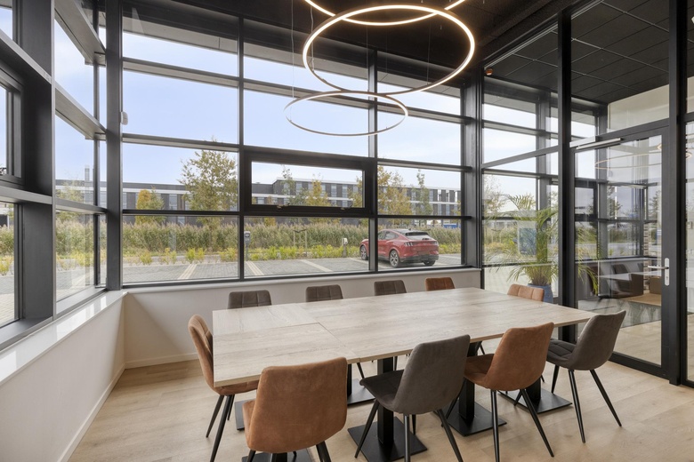 BedrijfsruimteaanRijnerf 17<br/> inNijkerk