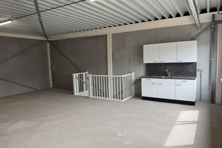 BedrijfsruimteaanKompasstraat 3 N<br/> inCapelle aan den IJssel BedrijfsruimteaanKompasstraat 3 N<br/> inCapelle aan den IJssel