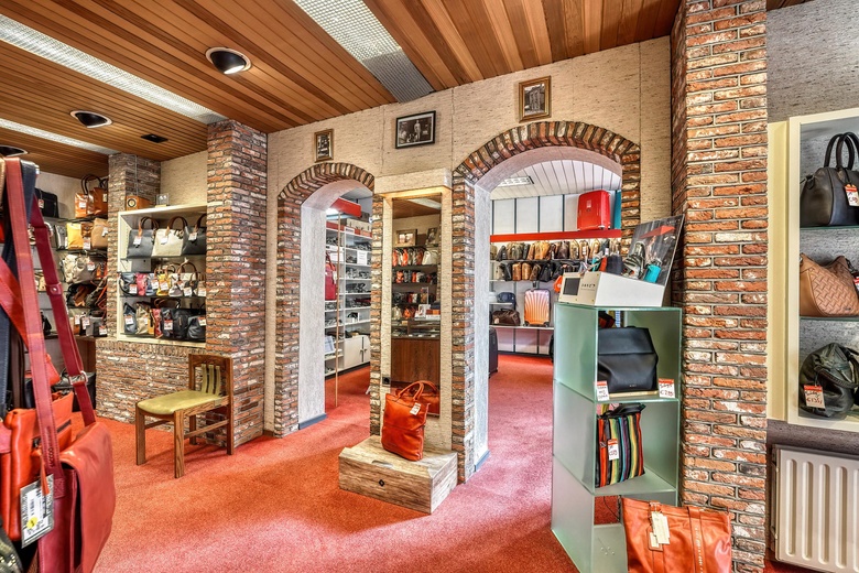 WinkelruimteaanBreestraat 118 - 120<br/> inLeiden