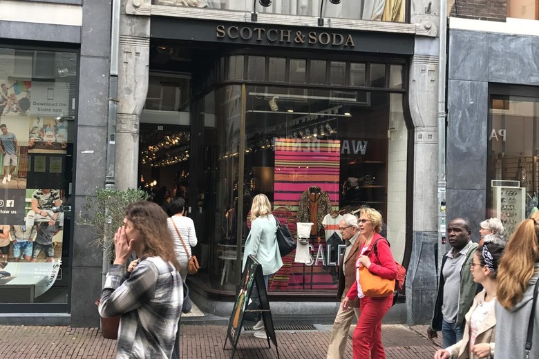 Bekijk foto 1 van Vijzelstraat 23 Bekijk foto 1 van Vijzelstraat 23