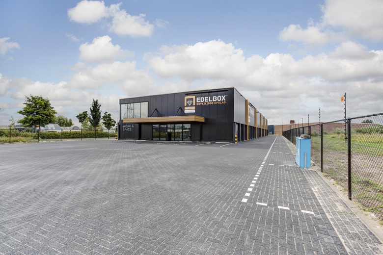 BedrijfsruimteaanOsloweg 4<br/> inGroningen BedrijfsruimteaanOsloweg 4<br/> inGroningen