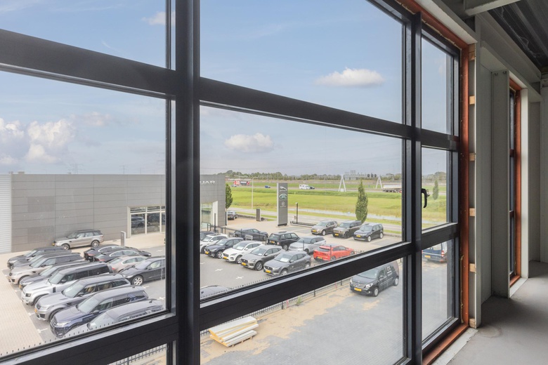 BedrijfsruimteaanRietgraafsingel 6<br/> inOosterhout