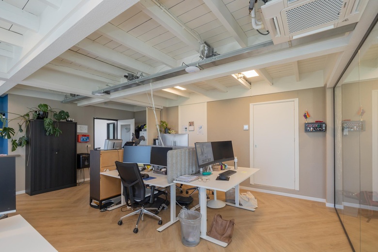 KantoorruimteaanTorenlaan 1 a<br/> inVoorhout KantoorruimteaanTorenlaan 1 a<br/> inVoorhout