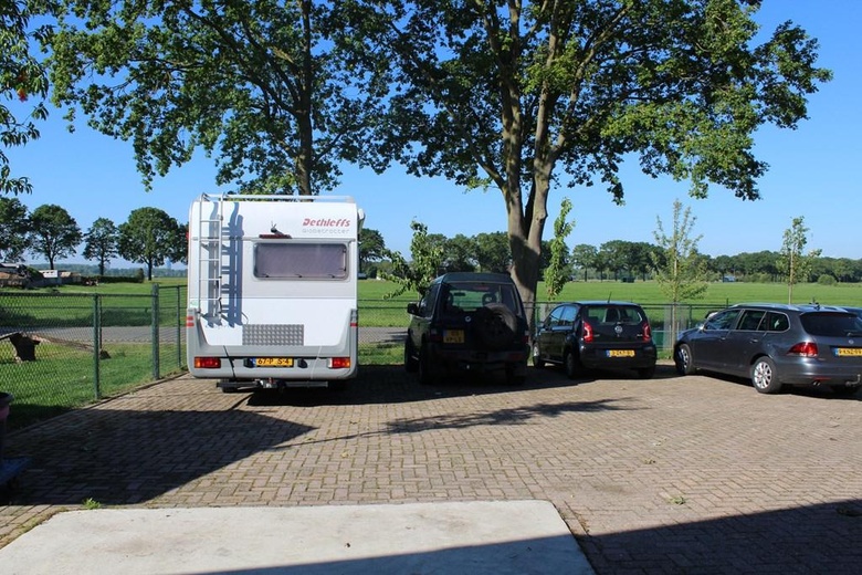BedrijfsruimteaanLoonse Molenstraat 6<br/> inUdenhout