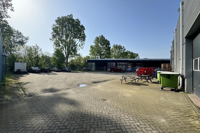 WinkelruimteaanMarkerkant 11 11<br/> inAlmere WinkelruimteaanMarkerkant 11 11<br/> inAlmere