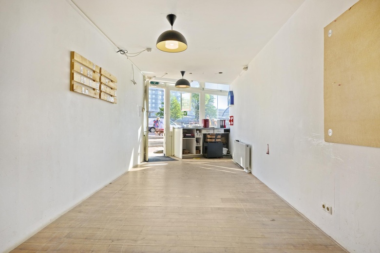 WinkelruimteaanPrins Hendrikkade 11 H<br/> inAmsterdam