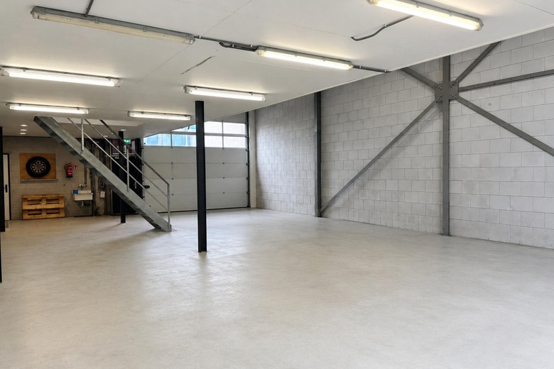 BedrijfsruimteaanElandstraat 104<br/> inCapelle aan den IJssel