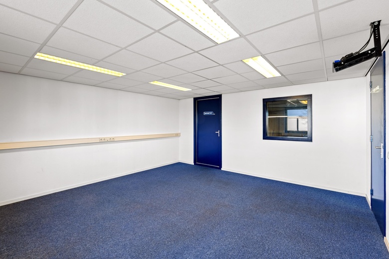 BedrijfsruimteaanHogerwerf 15<br/> inRoosendaal