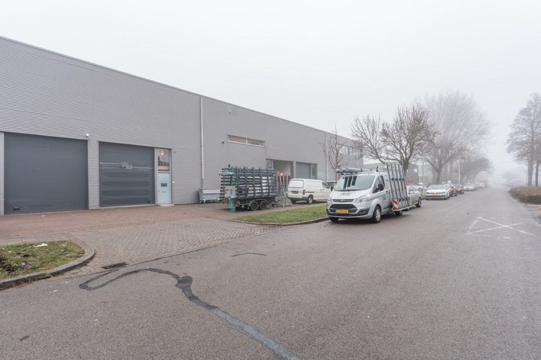 BedrijfsruimteaanWezelkoog 42<br/> inAlkmaar