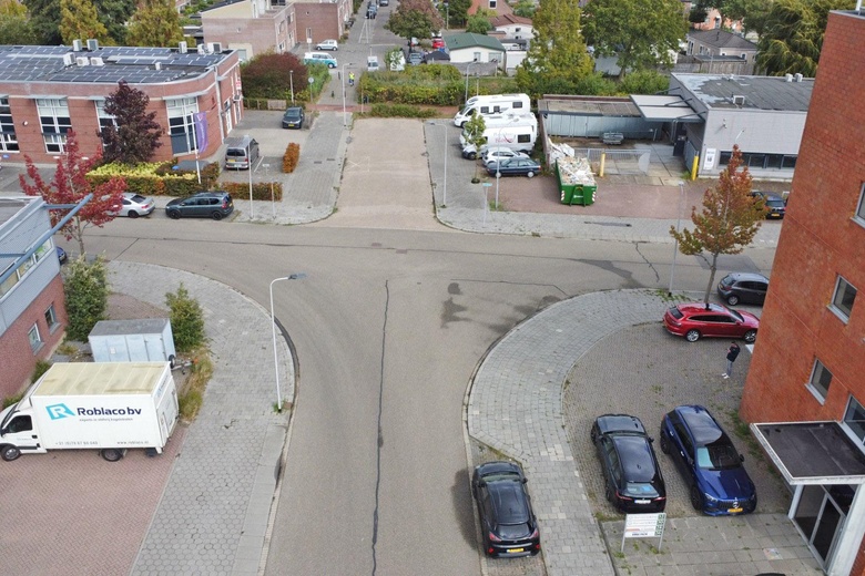 BedrijfsruimteaanHet Tasveld 9<br/> inHendrik-Ido-Ambacht