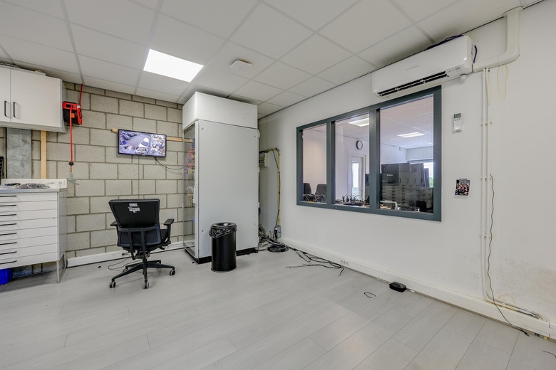 BedrijfsruimteaanAntennestraat 66<br/> inAlmere