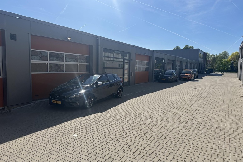 BedrijfsruimteaanLageweg 22 14<br/> inDreumel BedrijfsruimteaanLageweg 22 14<br/> inDreumel