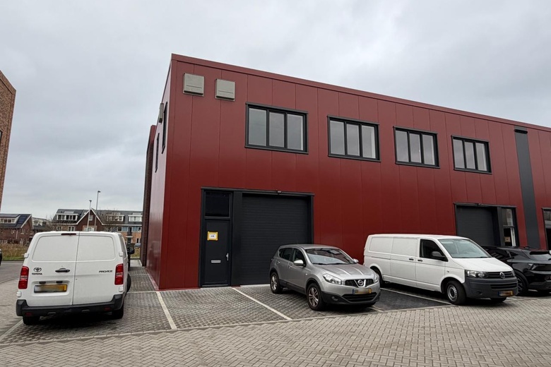 BedrijfsruimteaanVan der Waalsstraat 42<br/> inZoetermeer
