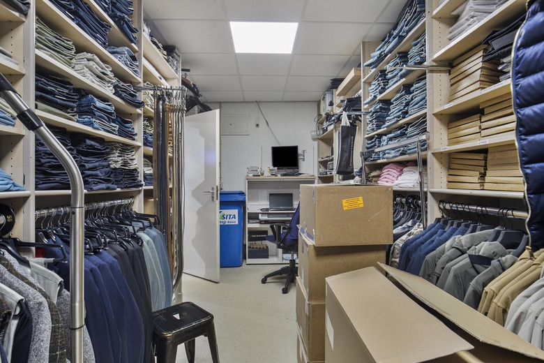 WinkelruimteaanAcademiestraat 8<br/> inHarderwijk WinkelruimteaanAcademiestraat 8<br/> inHarderwijk