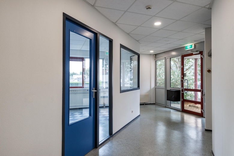 BedrijfsruimteaanBergveste 12<br/> inHouten BedrijfsruimteaanBergveste 12<br/> inHouten