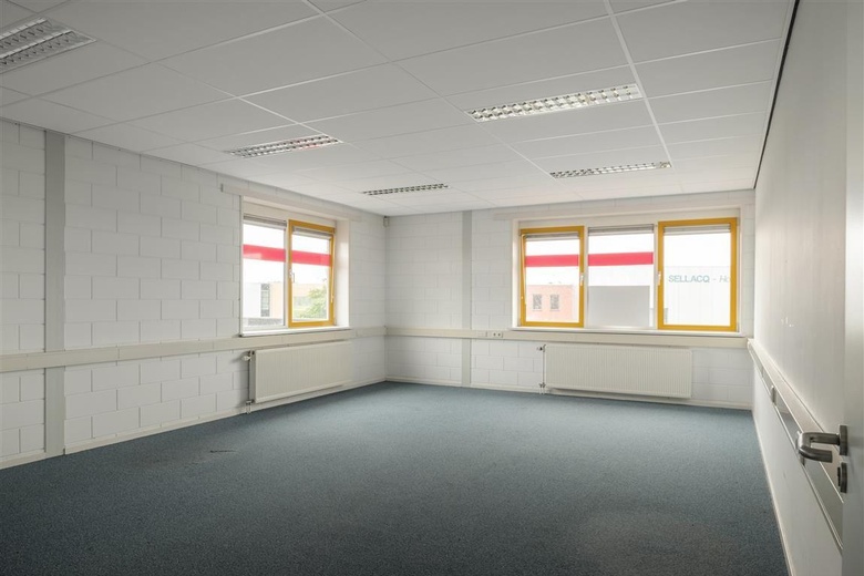 BedrijfsruimteaanNipkowweg 5 II<br/> inJoure BedrijfsruimteaanNipkowweg 5 II<br/> inJoure