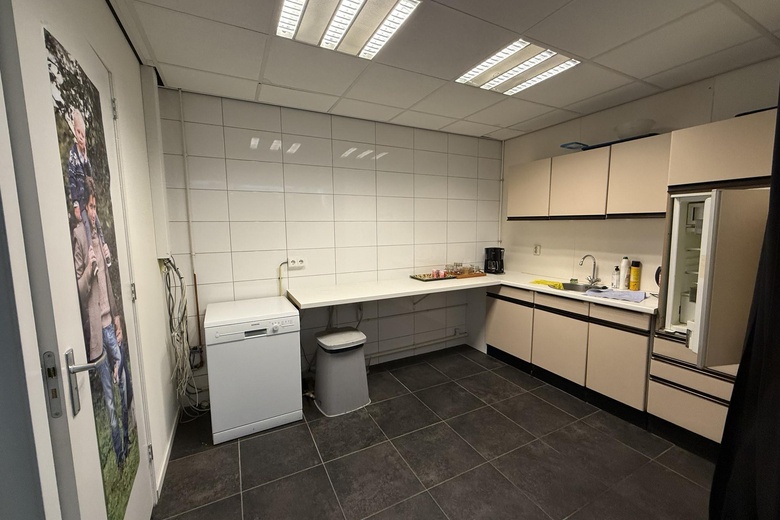 KantoorruimteaanVenbroekstraat 7<br/> inNieuwkuijk KantoorruimteaanVenbroekstraat 7<br/> inNieuwkuijk