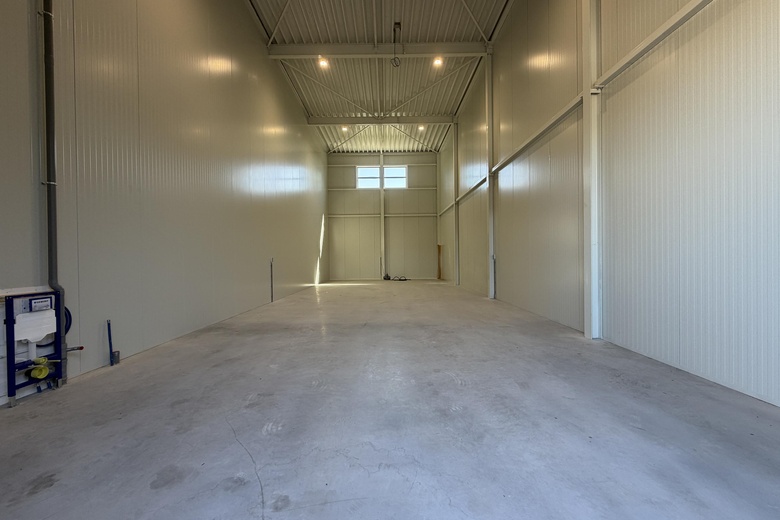 BedrijfsruimteaanZuid-Afrikaweg 18 B<br/> inAalsmeer