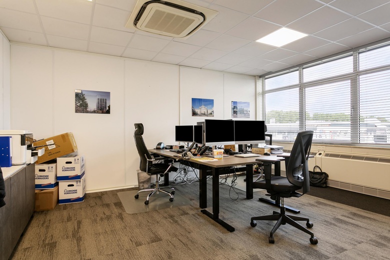 KantoorruimteaanSchinkelse Baan 1<br/> inCapelle aan den IJssel KantoorruimteaanSchinkelse Baan 1<br/> inCapelle aan den IJssel