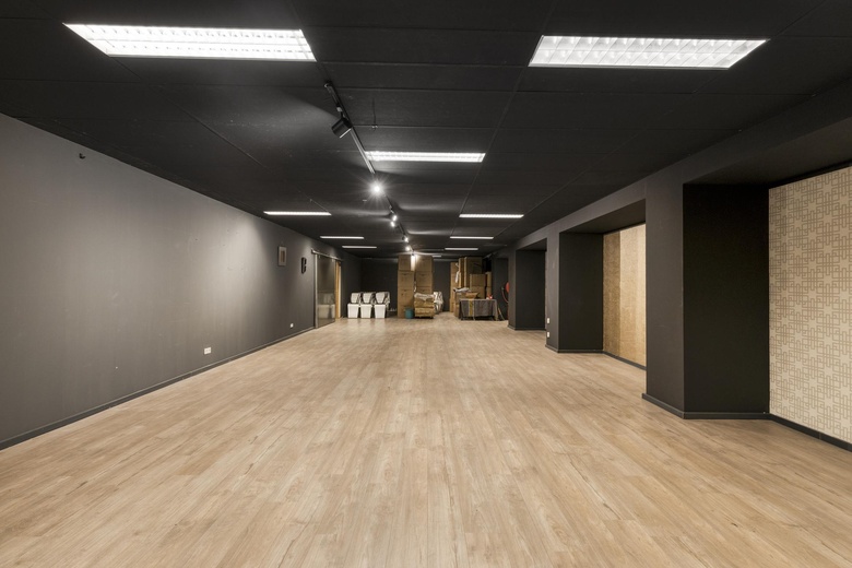 BedrijfsruimteaanRietveldenweg 13<br/> inDen Bosch BedrijfsruimteaanRietveldenweg 13<br/> inDen Bosch
