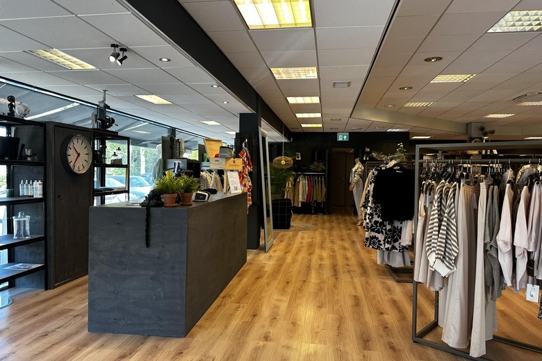 WinkelruimteaanErasmuslaan 1<br/> inHeerhugowaard WinkelruimteaanErasmuslaan 1<br/> inHeerhugowaard