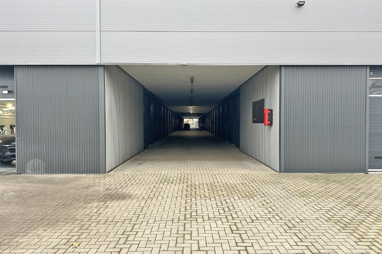 BedrijfsruimteaanKerkeplaat 2<br/> inDordrecht