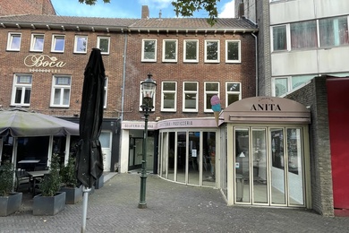 Bekijk foto 2 van Grote Beekstraat 2 Bekijk foto 2 van Grote Beekstraat 2