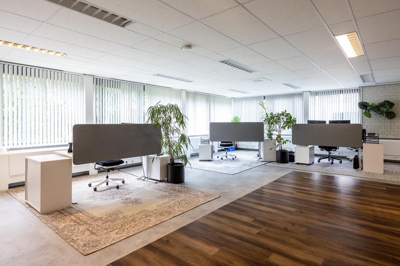 BedrijfsruimteaanVennestraat 11 B<br/> inLisse