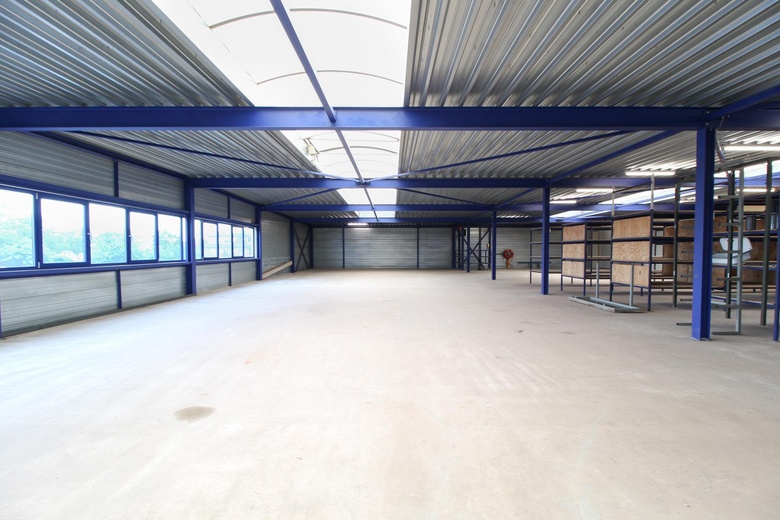 BedrijfsruimteaanBoezemweg 23 a<br/> inPijnacker BedrijfsruimteaanBoezemweg 23 a<br/> inPijnacker