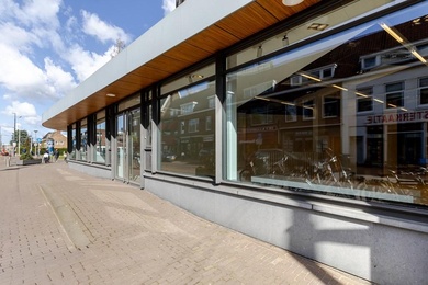 Winkelruimte Bergse Dorpsstraat 111, Rotterdam | Bedrijfspand.com