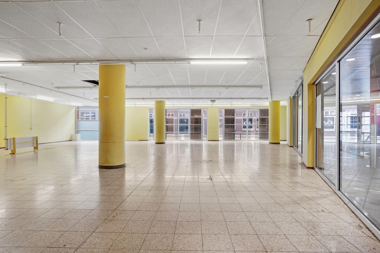 WinkelruimteaanWalstraatpassage 2<br/> inArnhem WinkelruimteaanWalstraatpassage 2<br/> inArnhem