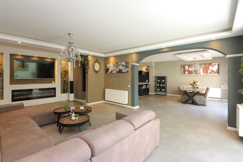 BedrijfsruimteaanOperetteweg 108<br/> inAlmere