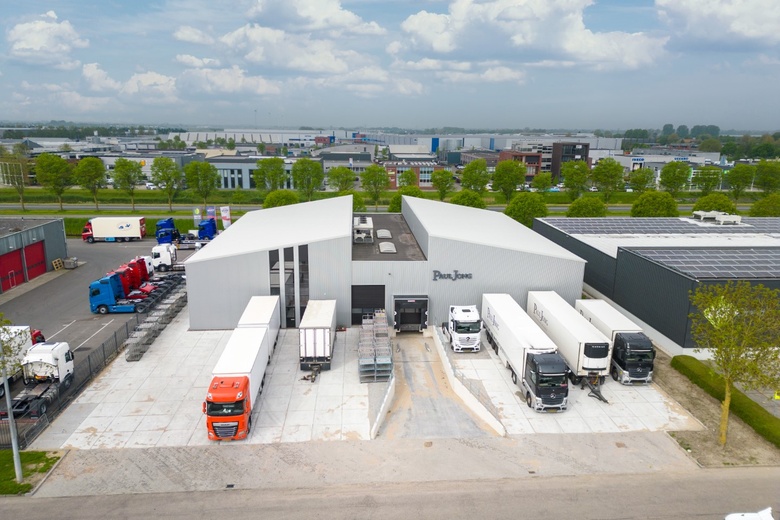 BedrijfsruimteaanGroothandelsmarkt 6<br/> inZwaagdijk-Oost BedrijfsruimteaanGroothandelsmarkt 6<br/> inZwaagdijk-Oost