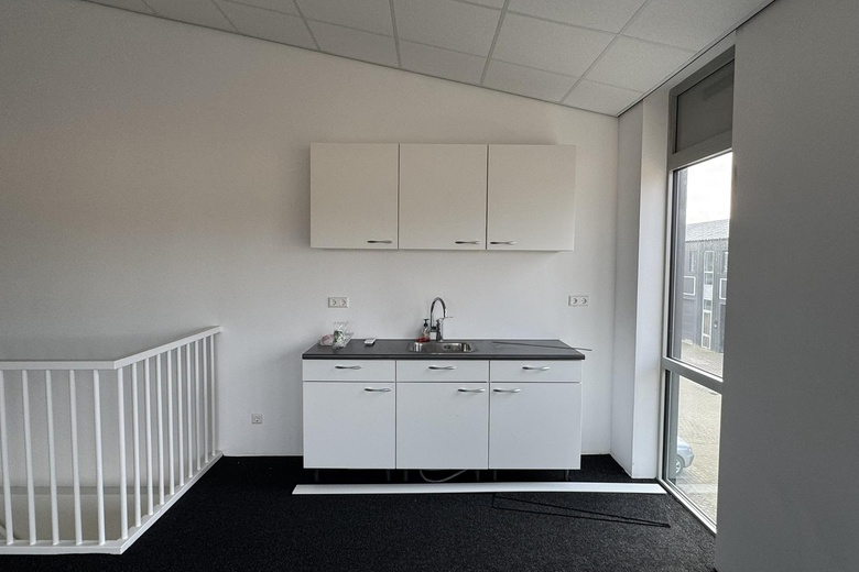 BedrijfsruimteaanRaasdorperweg 152 A<br/> inLijnden