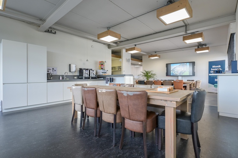 KantoorruimteaanAnthonie Fokkerstraat 33 B<br/> inBarneveld