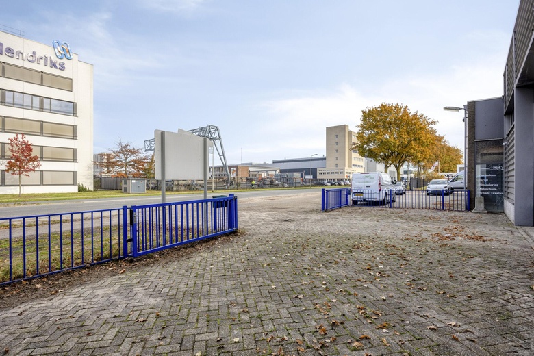 BedrijfsruimteaanKanaalstraat 31<br/> inOss