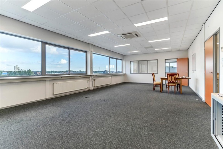 KantoorruimteaanPieter Hoebeeweg 99<br/> inDordrecht