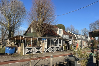 Bekijk foto 2 van Aalsmeerderdijk 452