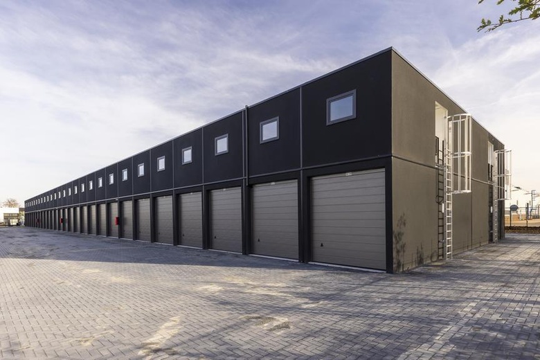 BedrijfsruimteaanVaartveld 8 a 57<br/> inRoosendaal BedrijfsruimteaanVaartveld 8 a 57<br/> inRoosendaal