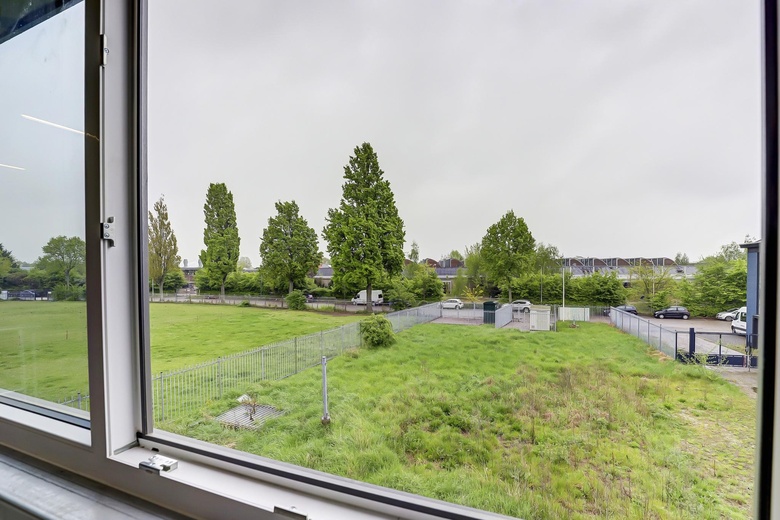 BedrijfsruimteaanSpoorlaan Noord 176<br/> inRoermond